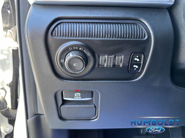 Used 2024 Jeep Grand Wagoneer L Series II w/ Quick Order Packagew 28T AWD/4WD image 17