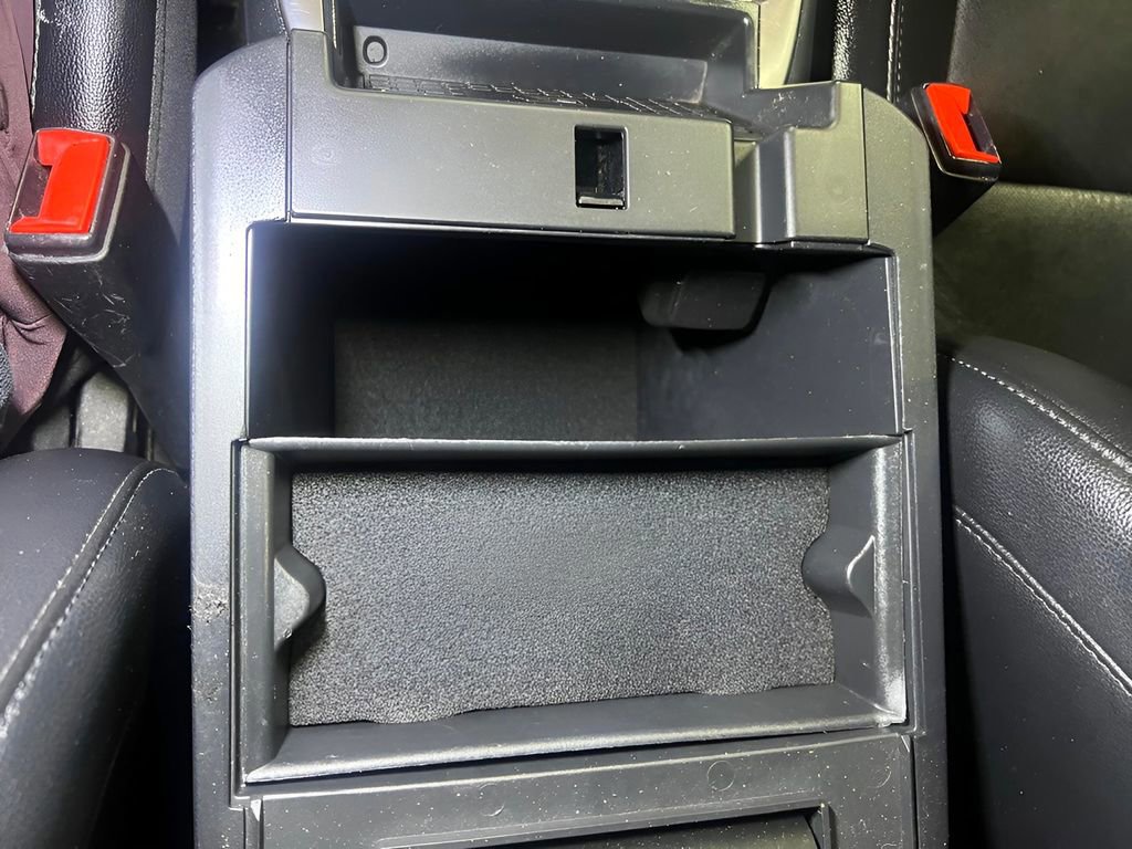 Certified 2021 Ford Explorer Limited w/ Equipment Group 301A image 22