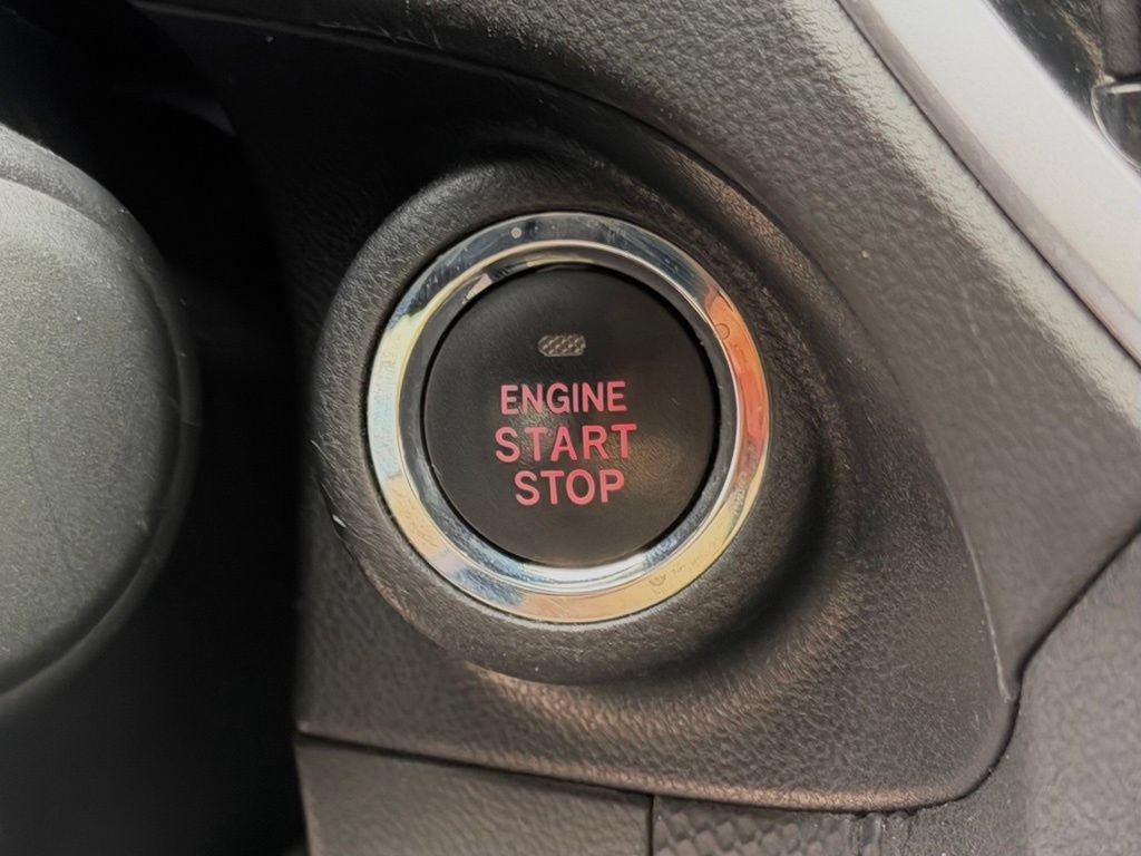Used 2024 Subaru Forester Premium AWD/4WD image 24