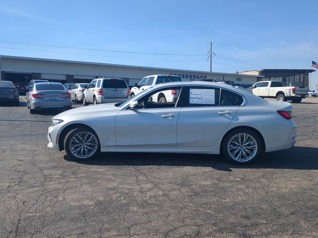 Used 2024 BMW 330i Sedan RWD image 7