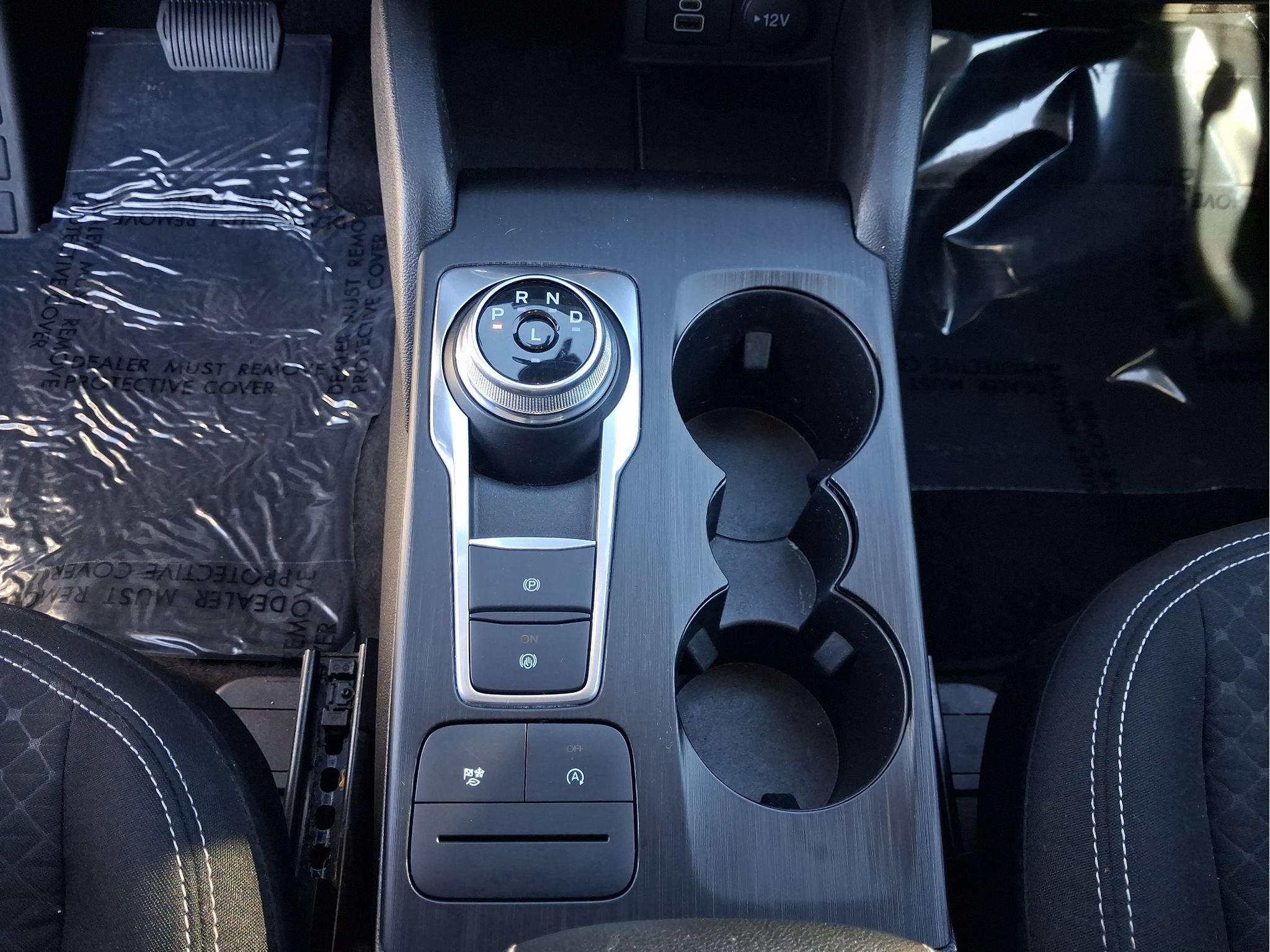 Certified 2025 Ford Escape Active AWD/4WD image 15