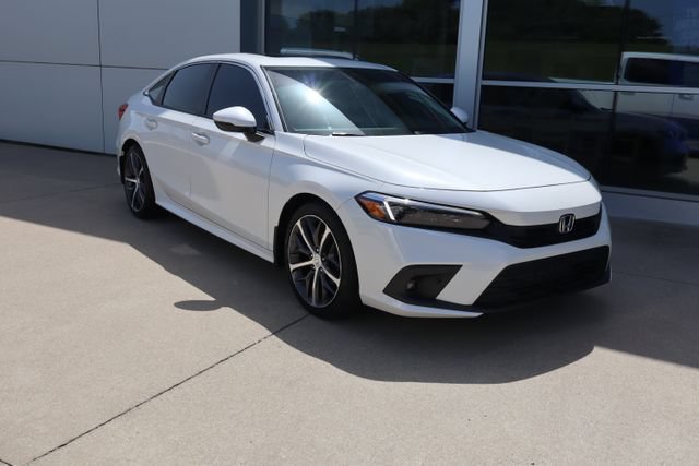 Used 2023 Honda Civic Touring image 7