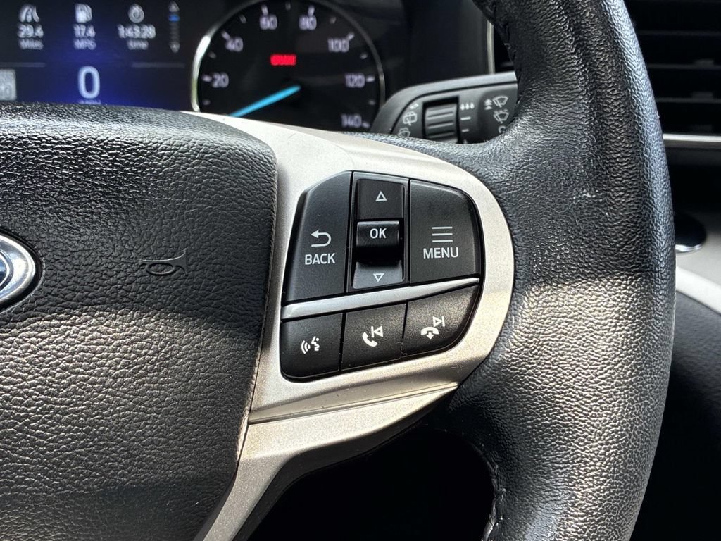 Certified 2023 Ford Explorer XLT w/ Equipment Group 202A AWD/4WD image 27