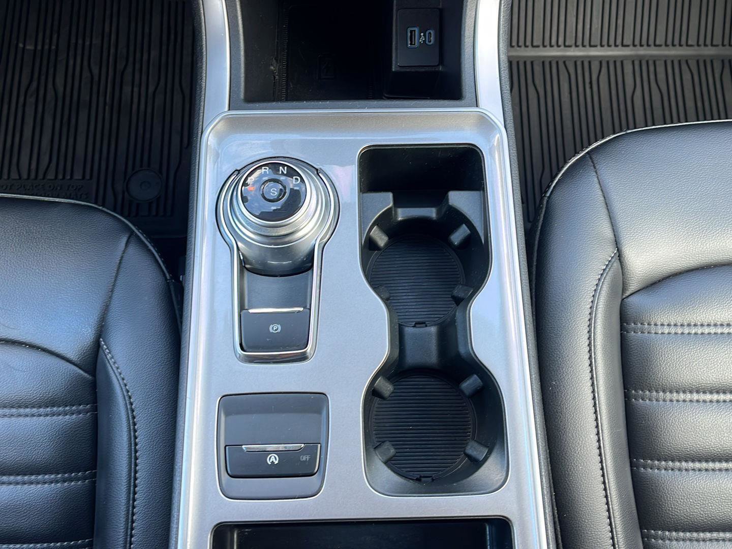 Certified 2024 Ford Edge SEL w/ Convenience Package image 16