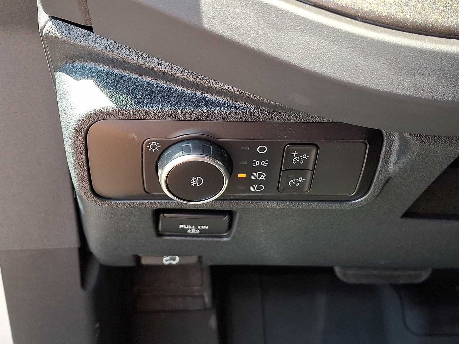 Certified 2025 Ford Bronco Badlands AWD/4WD image 27