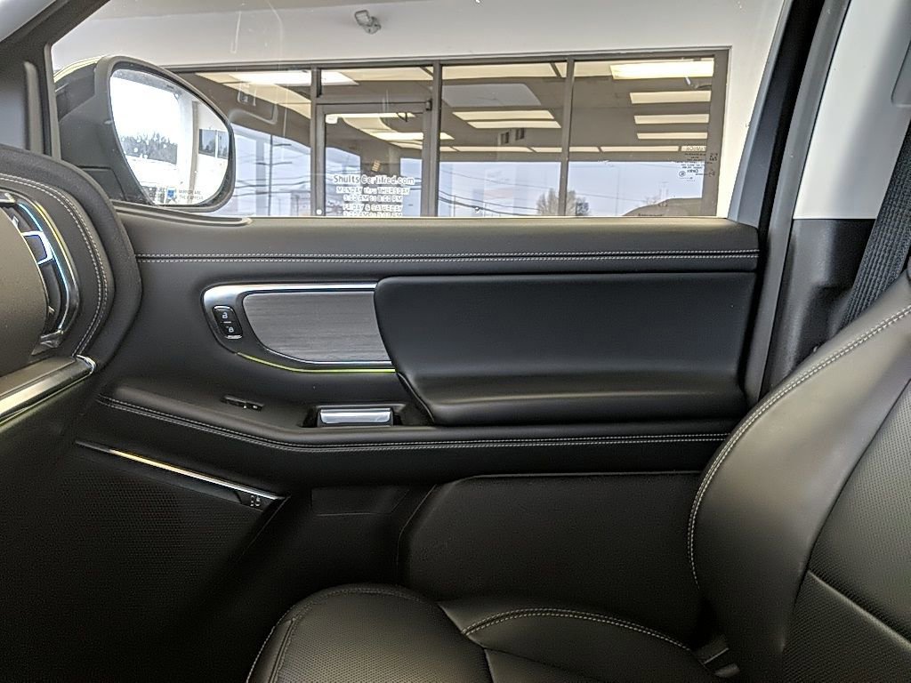 Certified 2025 Ford Expedition Max Platinum image 29