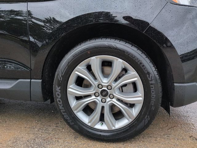 Certified 2024 Ford Edge Titanium w/ Class II Trailer Tow Package AWD/4WD image 12
