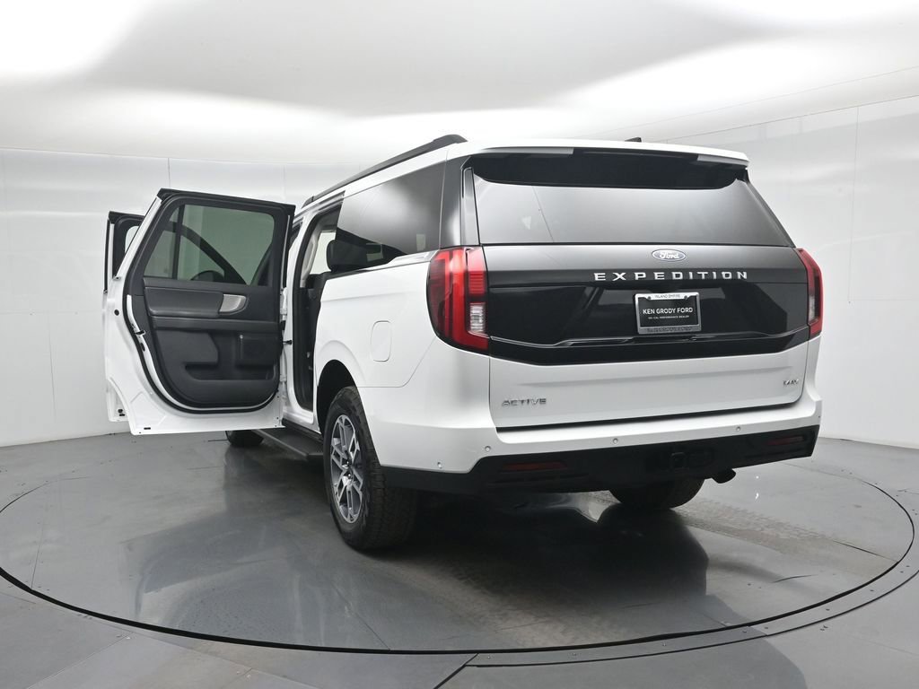 Certified 2025 Ford Expedition Max Active image 35