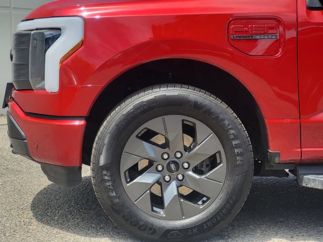 Certified 2023 Ford F150 Lightning Lariat w/ Tow Technology Package AWD/4WD image 21