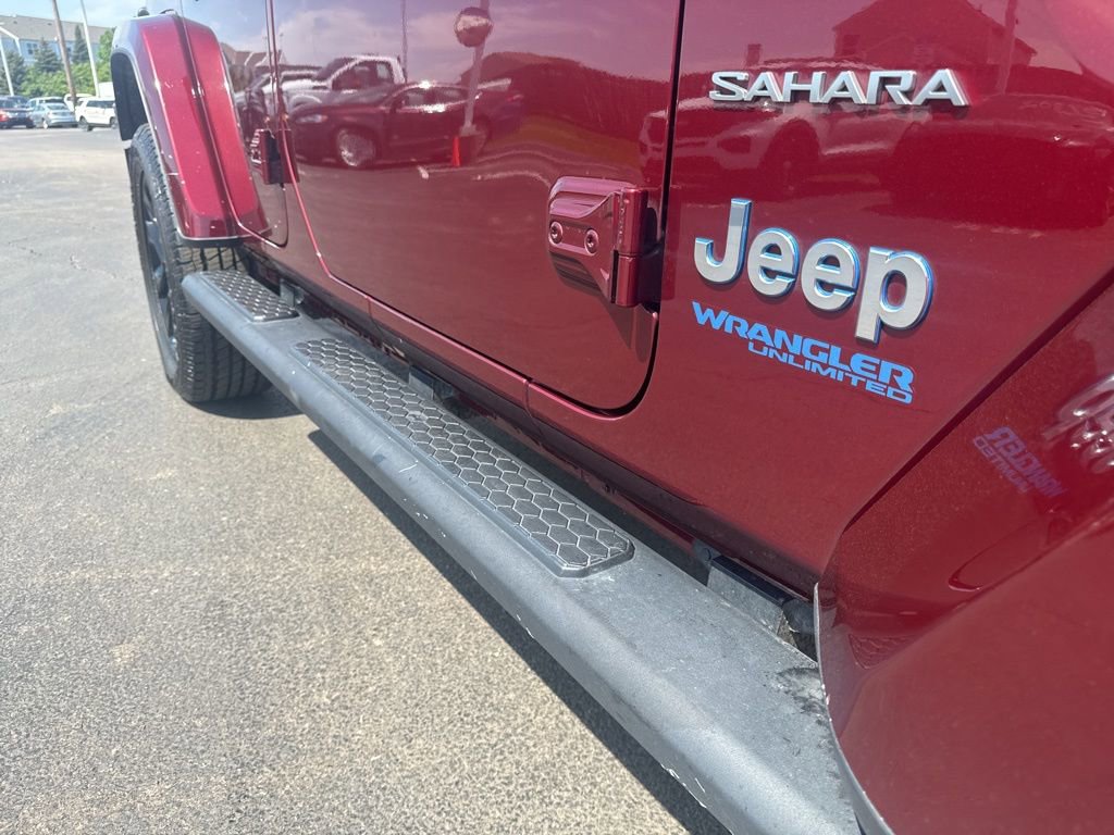 Used 2021 Jeep Wrangler Unlimited Sahara w/ Cold Weather Group image 15