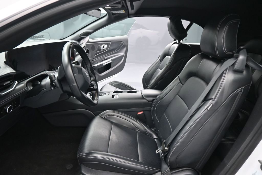 Certified 2025 Ford Mustang Premium RWD image 9