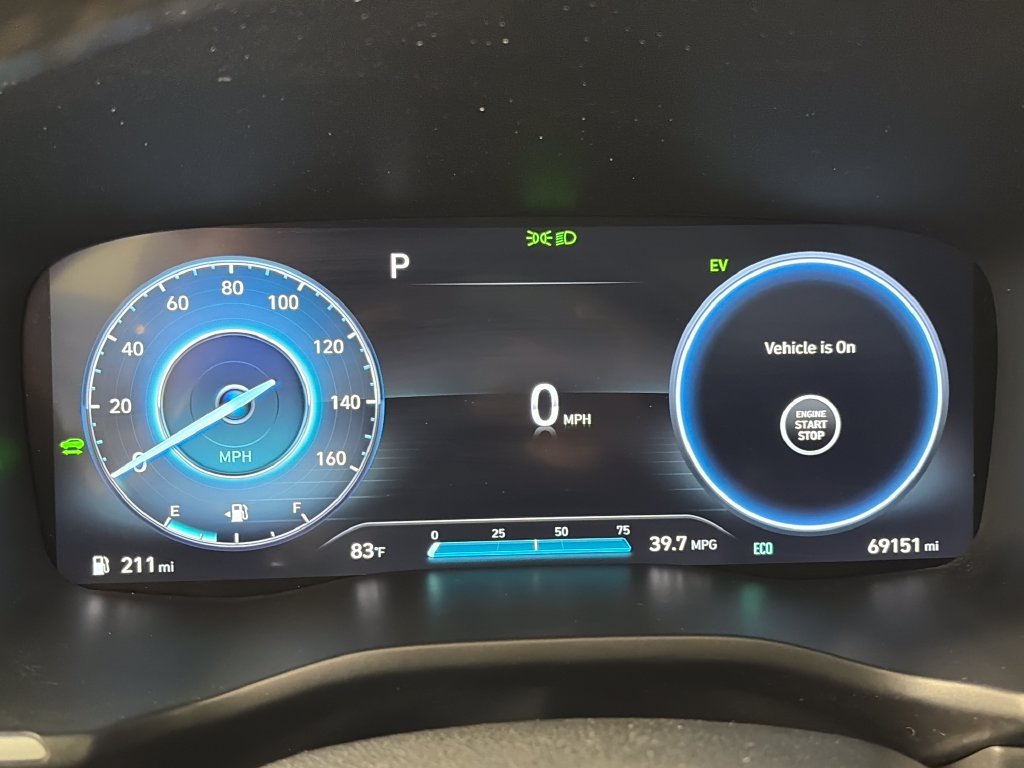 Used 2022 Hyundai Santa Fe Limited w/ Cargo Package AWD/4WD image 15