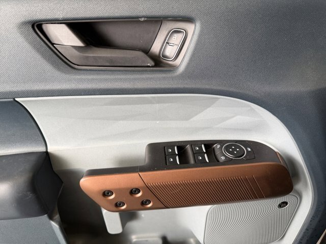 Certified 2024 Ford Maverick Lariat FWD image 14