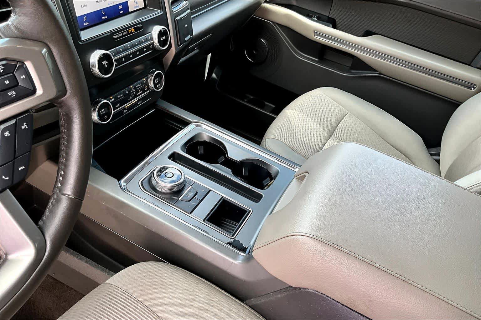 Certified 2021 Ford Expedition XLT RWD image 17