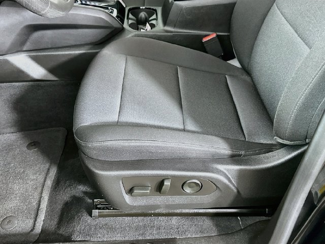 Used 2024 Chevrolet Colorado Trail Boss w/ LPO, Dark Essentials Package AWD/4WD image 24