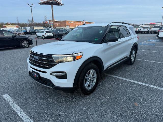 Certified 2021 Ford Explorer XLT w/ Equipment Group 202A image 4
