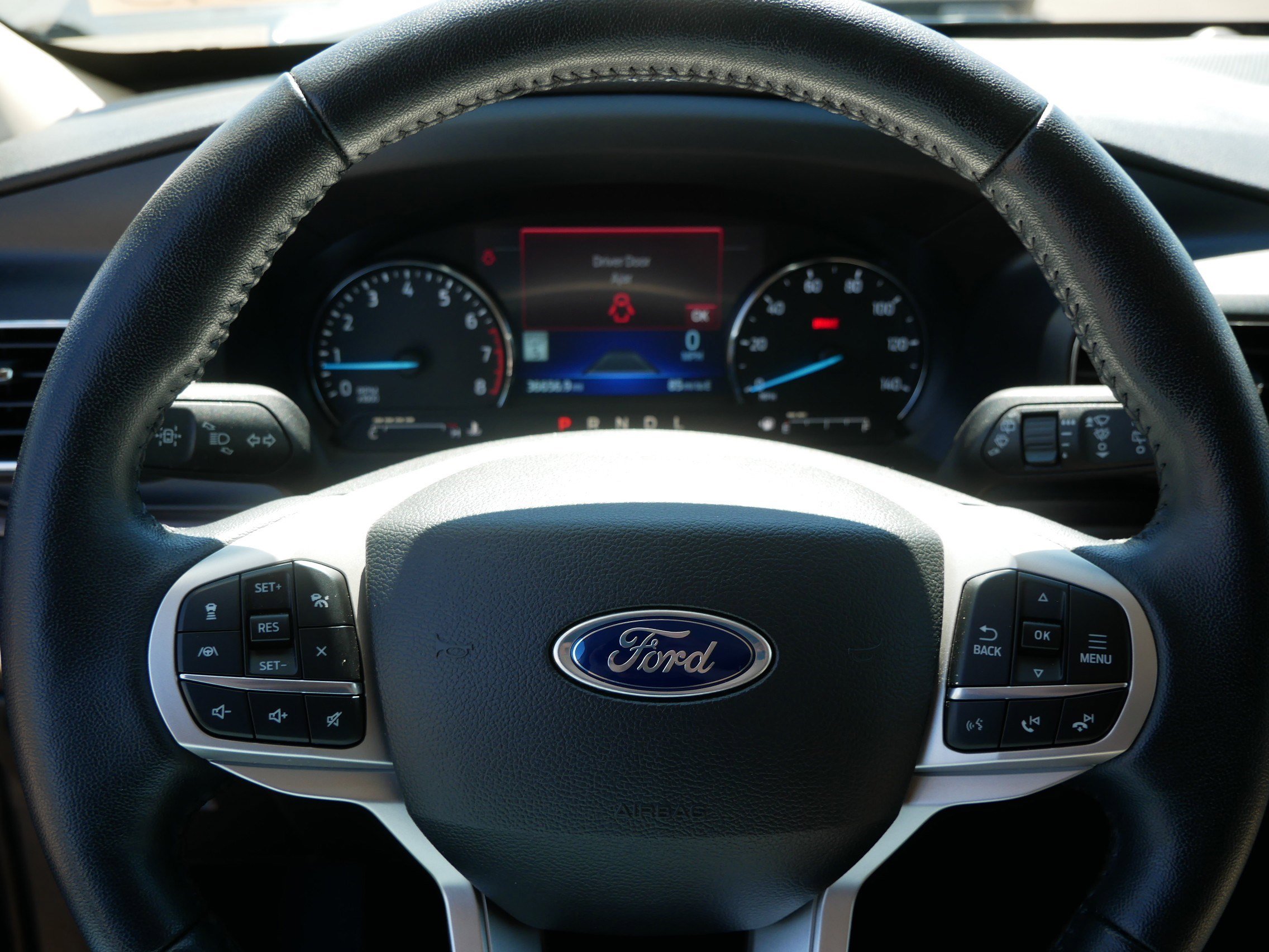 Certified 2023 Ford Explorer Limited AWD/4WD image 25