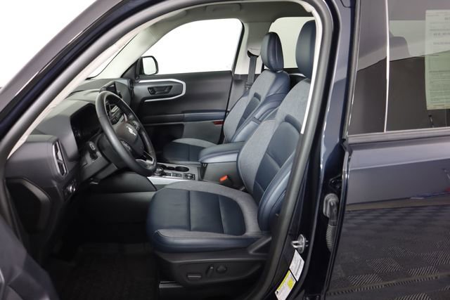 Certified 2022 Ford Bronco Sport Outer Banks w/ Tech Package image 32