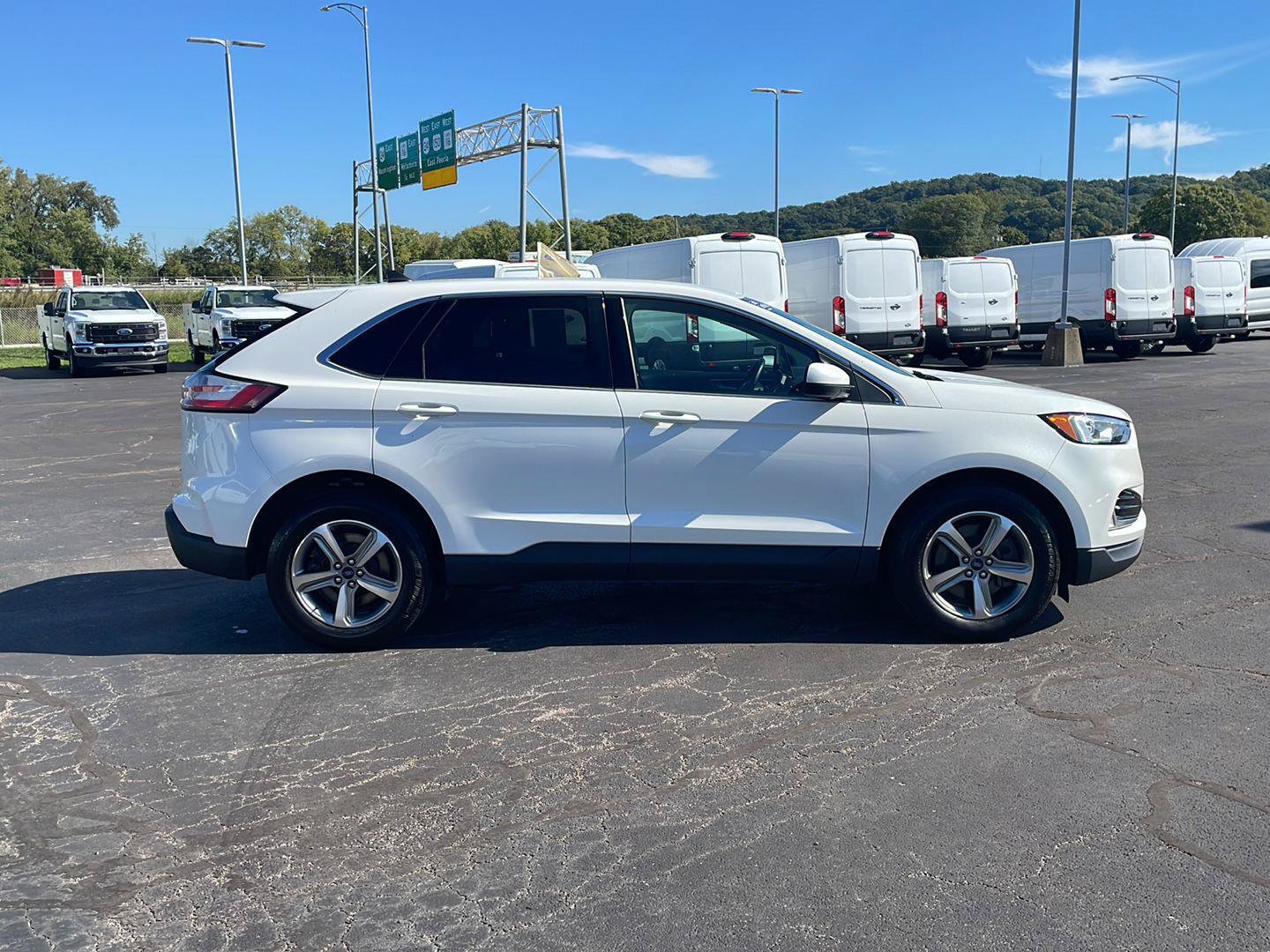 Certified 2021 Ford Edge SEL w/ Convenience Package AWD/4WD image 6