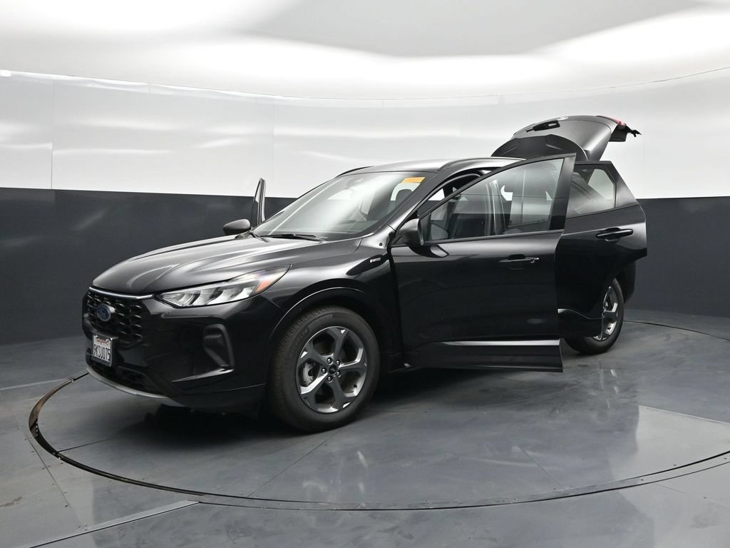 Certified 2023 Ford Escape ST-Line w/ Equipment Group 301A FWD image 31