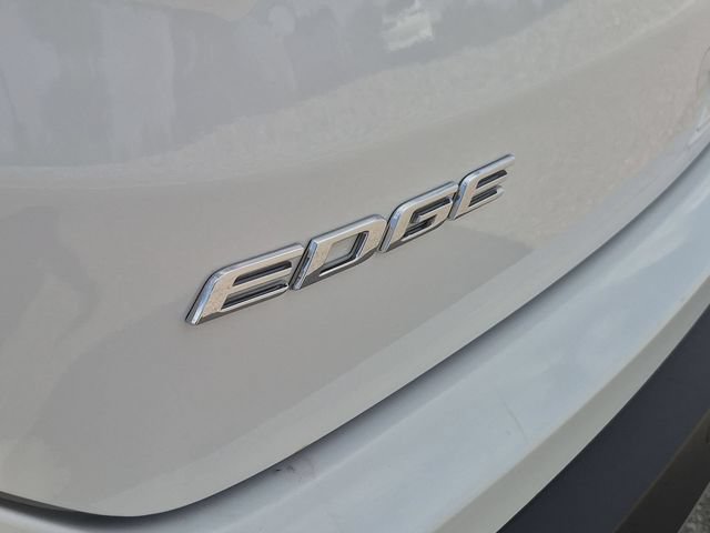Certified 2020 Ford Edge SEL w/ Cold Weather Package AWD/4WD image 10