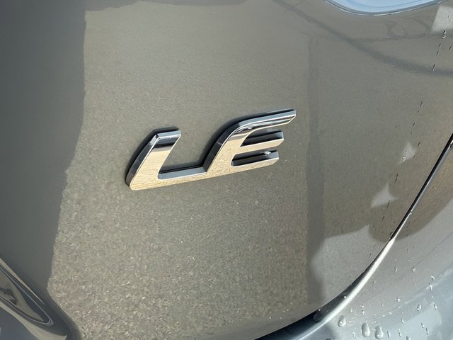 Used 2023 Toyota Corolla LE FWD image 17