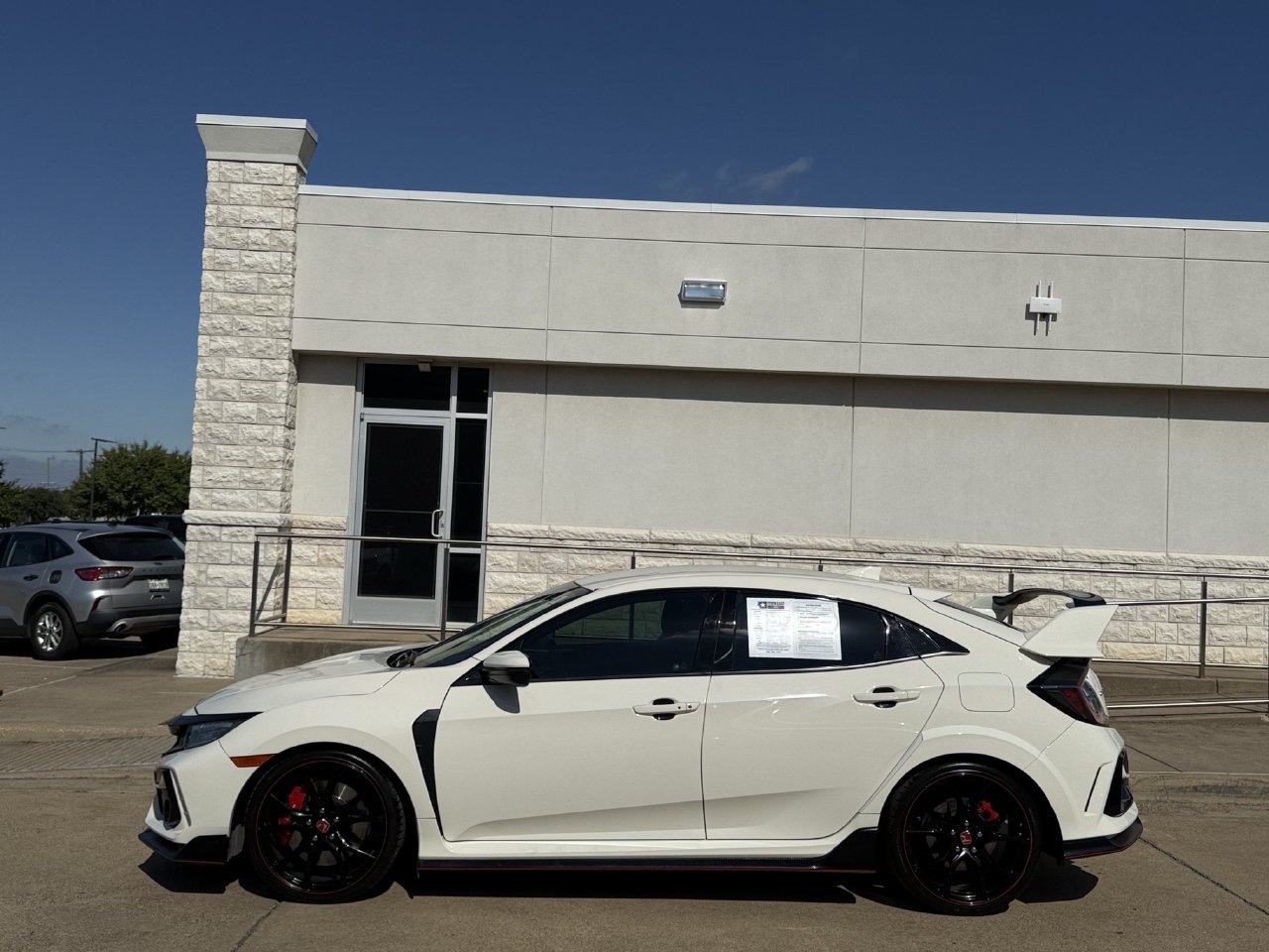 Used 2021 Honda Civic Type R image 3