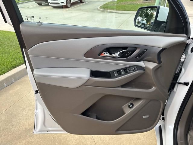 Used 2021 Chevrolet Traverse Premier image 20