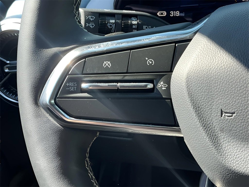 Used 2025 Chevrolet Equinox EV LT image 40