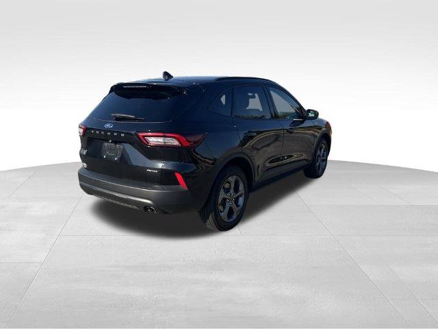 Certified 2025 Ford Escape ST-Line w/ Cold Weather Package AWD/4WD image 14