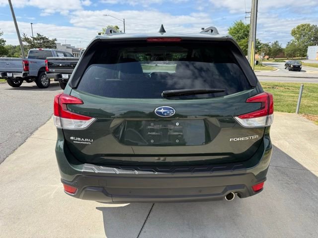 Used 2023 Subaru Forester Limited AWD/4WD image 9
