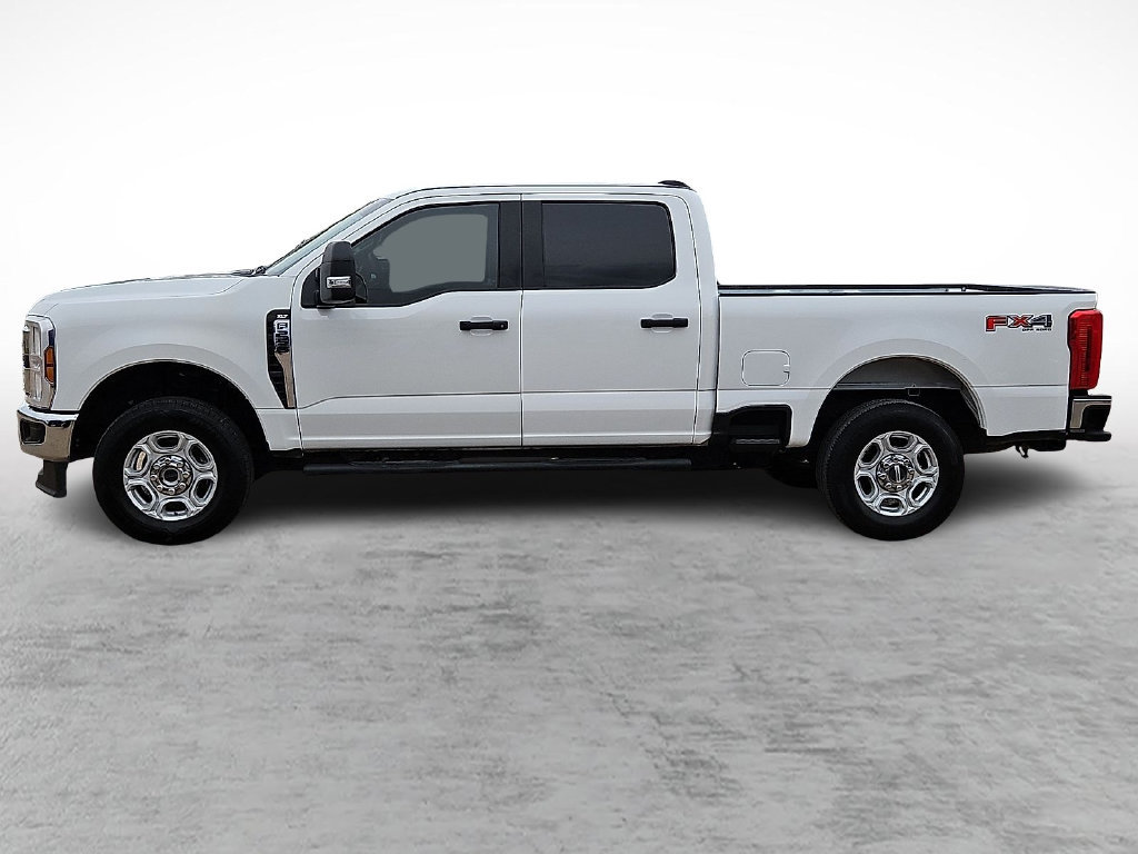 Certified 2025 Ford F250 XLT w/ FX4 Off-Road Package AWD/4WD image 6