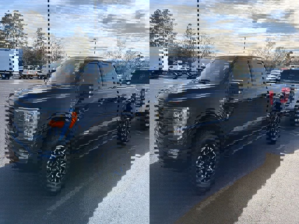 Certified 2023 Ford F150 XLT w/ Equipment Group 302A High image 5