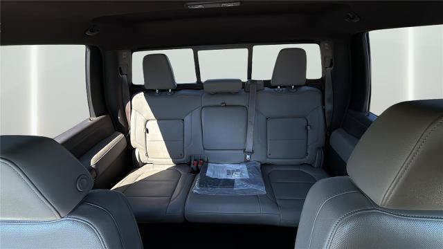 Used 2023 GMC Sierra 3500 SLT AWD/4WD image 21