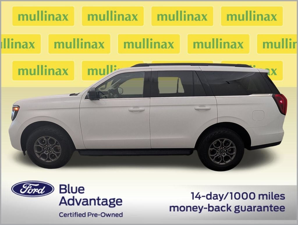 Certified 2025 Ford Expedition Active RWD image 9