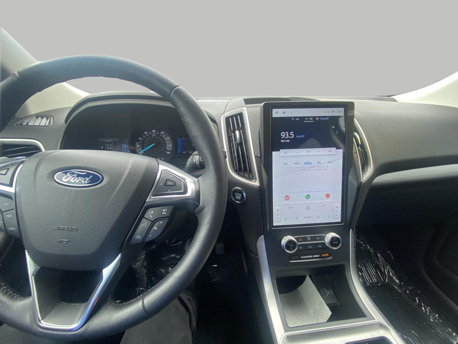 Certified 2024 Ford Edge SEL w/ Convenience Package AWD/4WD image 14
