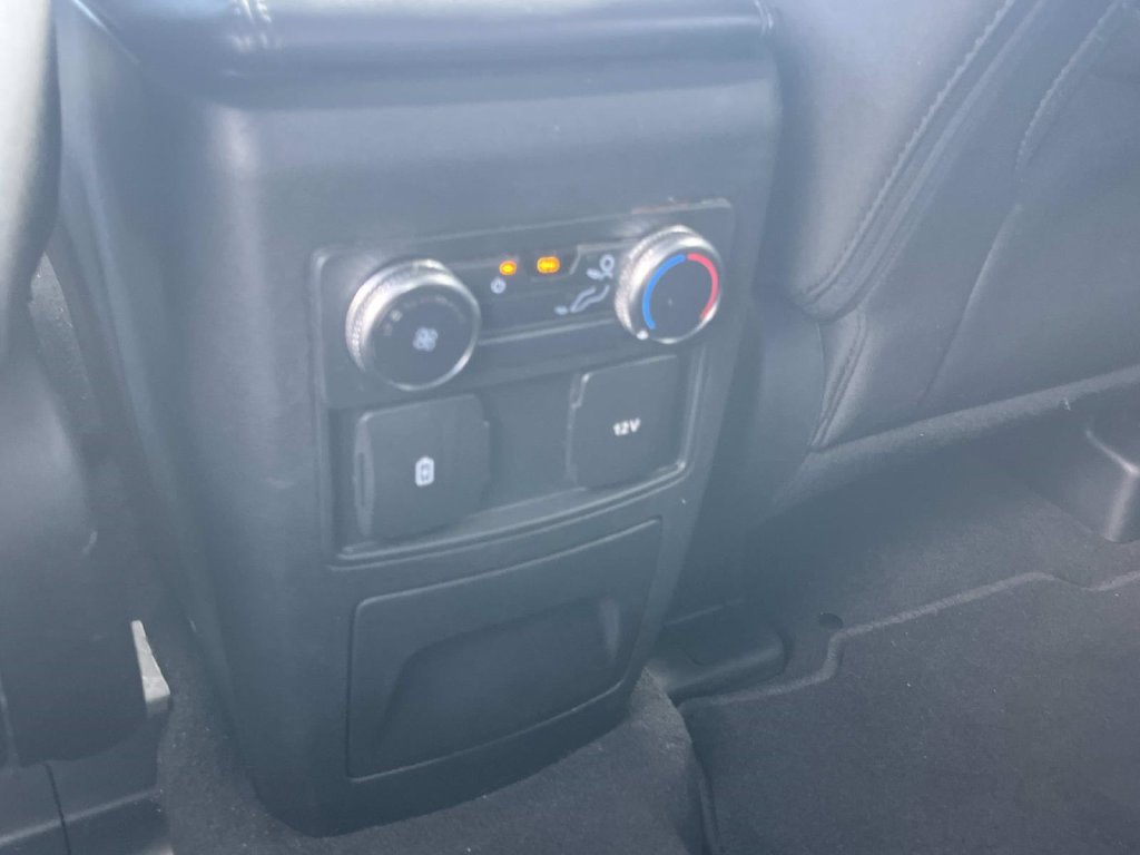 Certified 2022 Ford Explorer XLT RWD image 22