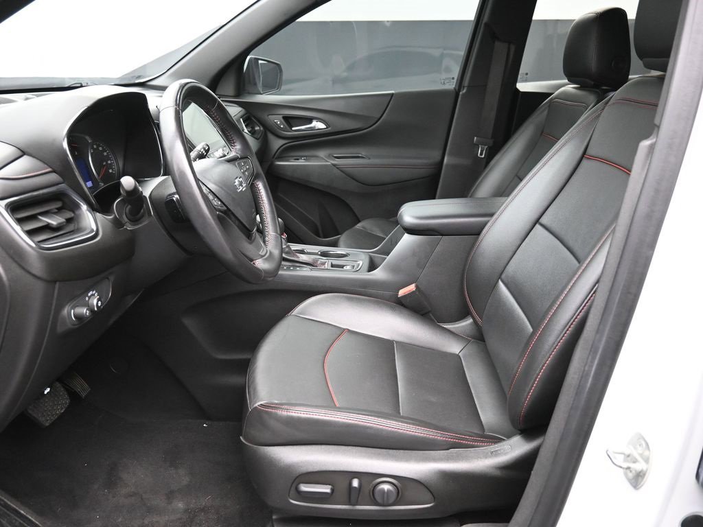 Used 2022 Chevrolet Equinox RS w/ RS Leather Package image 18