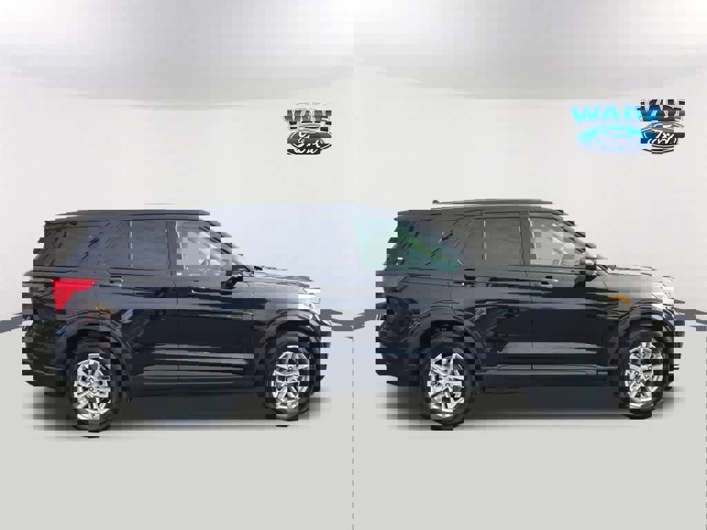 Certified 2024 Ford Explorer Base image 4