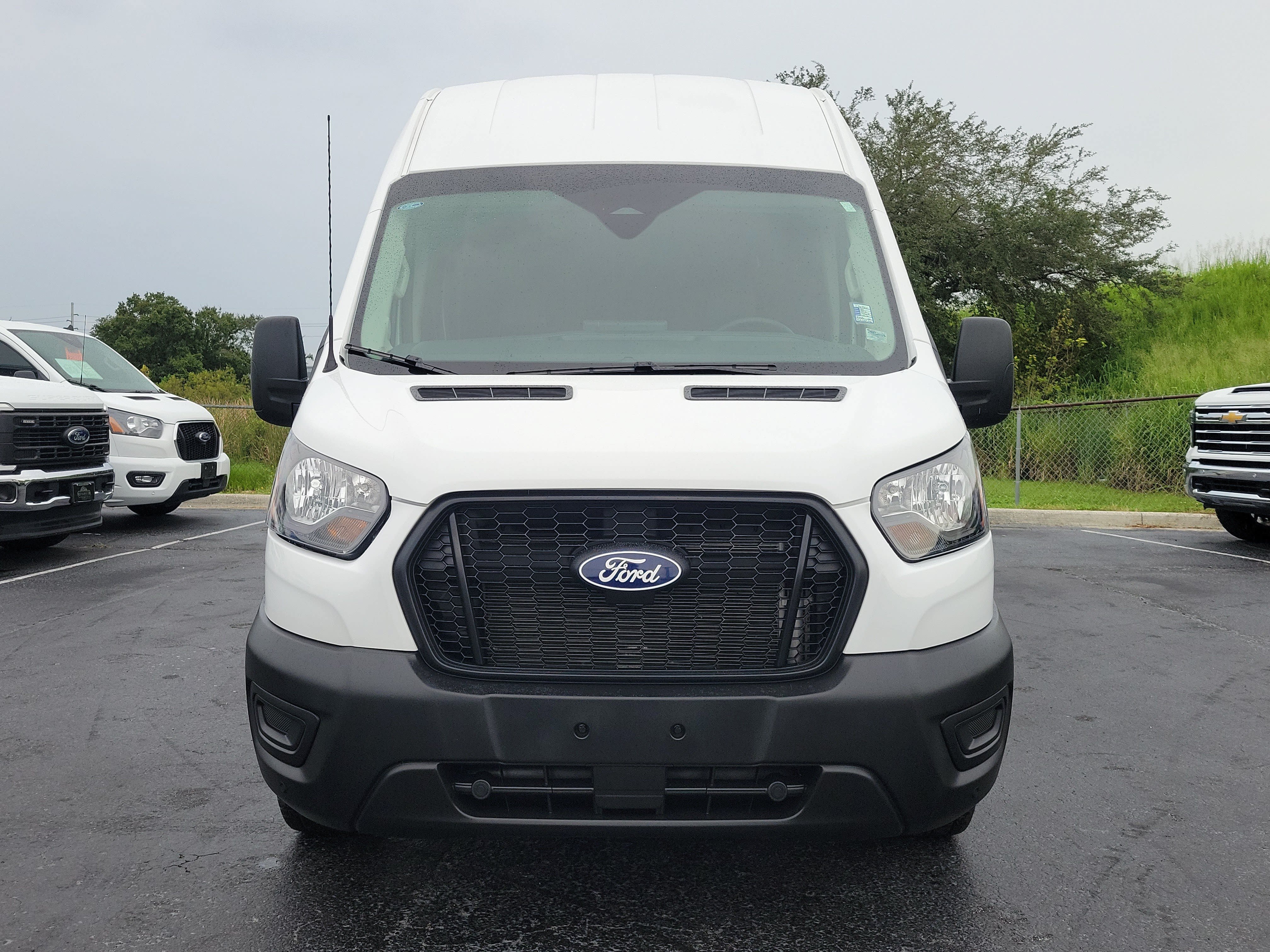 Certified 2026 Ford Transit 250 148 High Roof w/ Load Area Protection Package RWD image 2