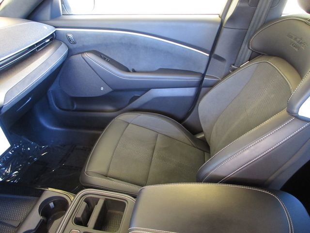 Certified 2025 Ford Mustang Mach-E GT image 23