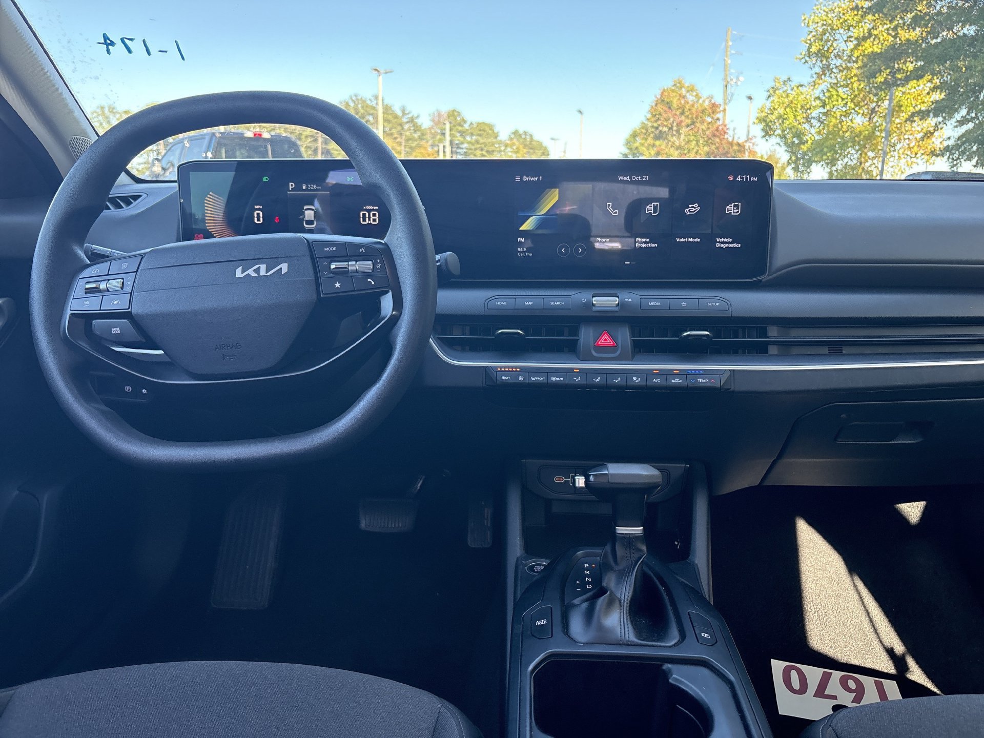 Used 2025 Kia K4 FWD image 3