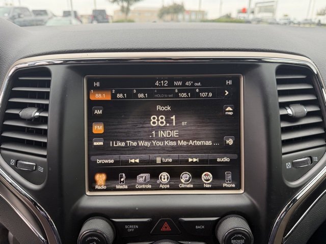 Used 2017 Jeep Grand Cherokee Limited image 15