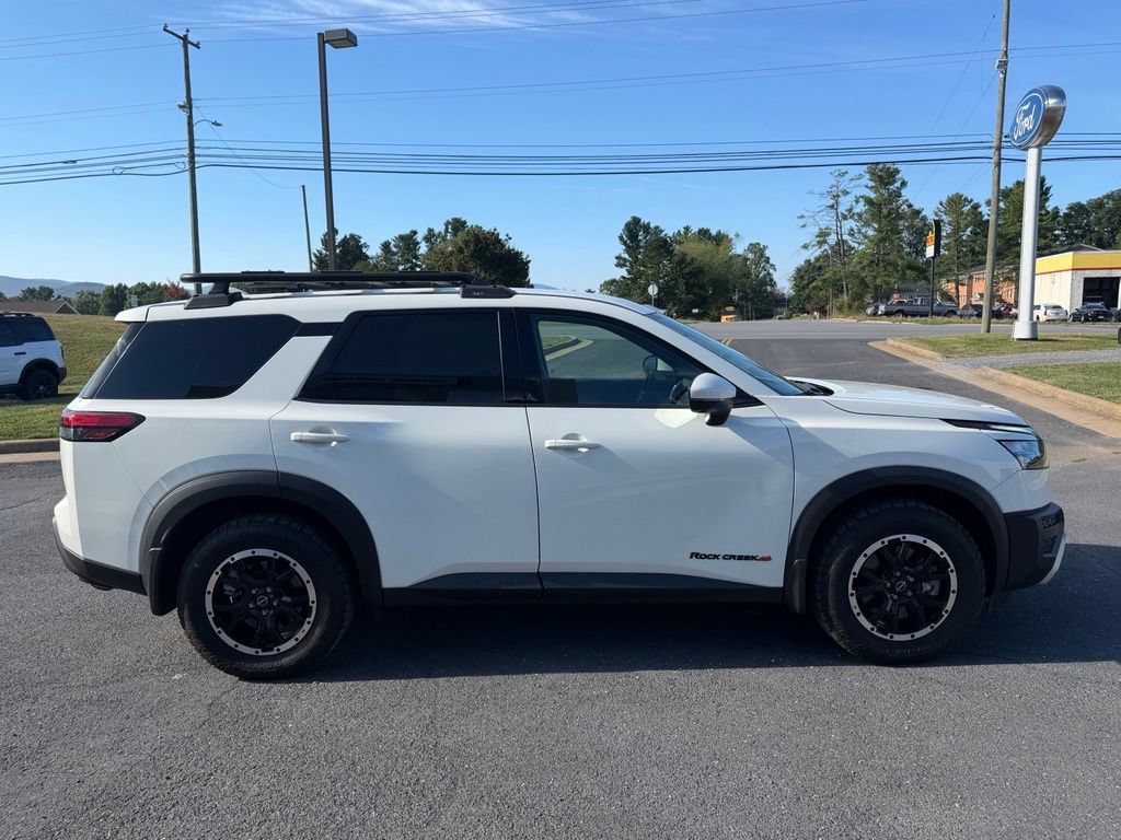 Used 2024 Nissan Pathfinder Rock Creek AWD/4WD image 6