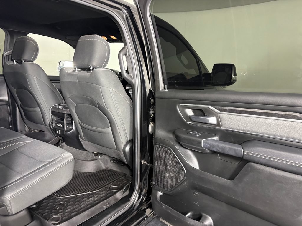 Used 2019 RAM 1500 Big Horn AWD/4WD image 31