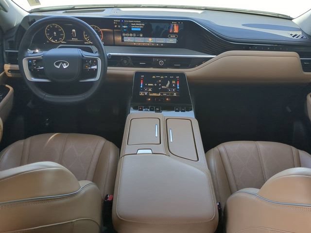 Used 2025 INFINITI QX80 Sensory AWD/4WD image 17