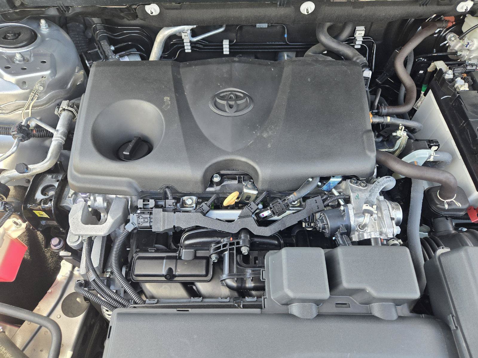 Used 2024 Toyota RAV4 LE FWD image 29