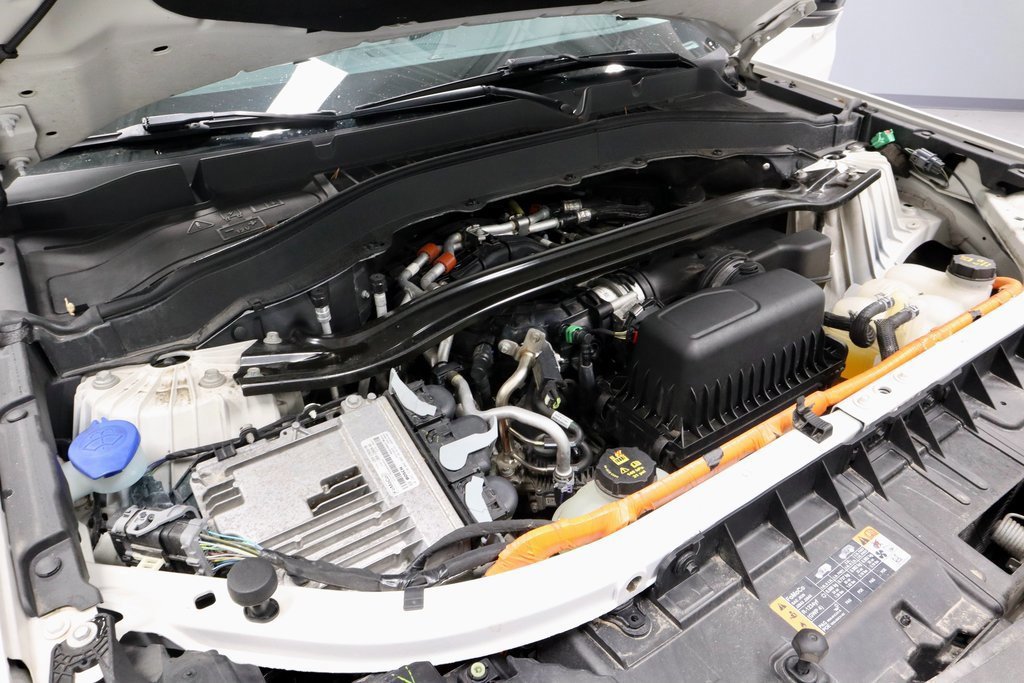 Certified 2021 Ford Explorer Limited w/ Hybrid Equipment Group 310A image 19