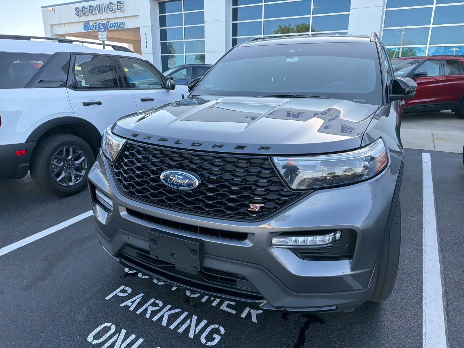 Certified 2022 Ford Explorer ST w/ ST Street Pack RWD image 8