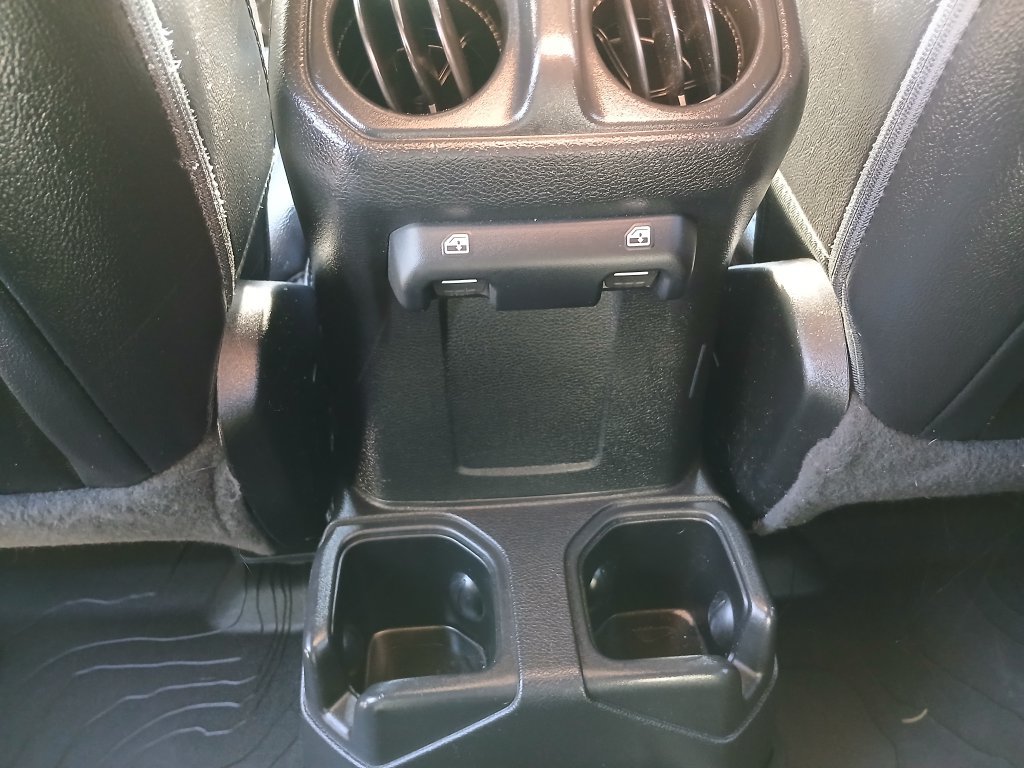 Used 2021 Jeep Gladiator Sport AWD/4WD image 21